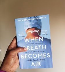 Aisha Reads – When Breath Becomes air